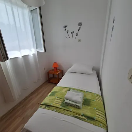 Adria Apartament *