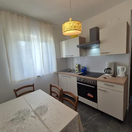 Apartment Adria *