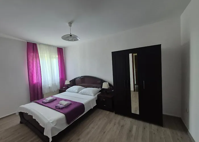 Adria אופטיה